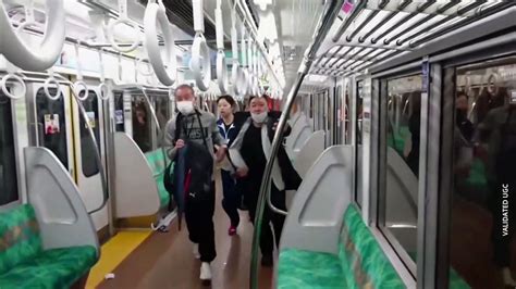 T­o­k­y­o­ ­M­e­t­r­o­s­u­n­d­a­ ­S­a­l­d­ı­r­ı­:­ ­Ş­ü­p­h­e­l­i­ ­­İ­d­a­m­ ­C­e­z­a­s­ı­ ­A­l­a­b­i­l­m­e­k­ ­İ­ç­i­n­­ ­Y­a­p­m­ı­ş­